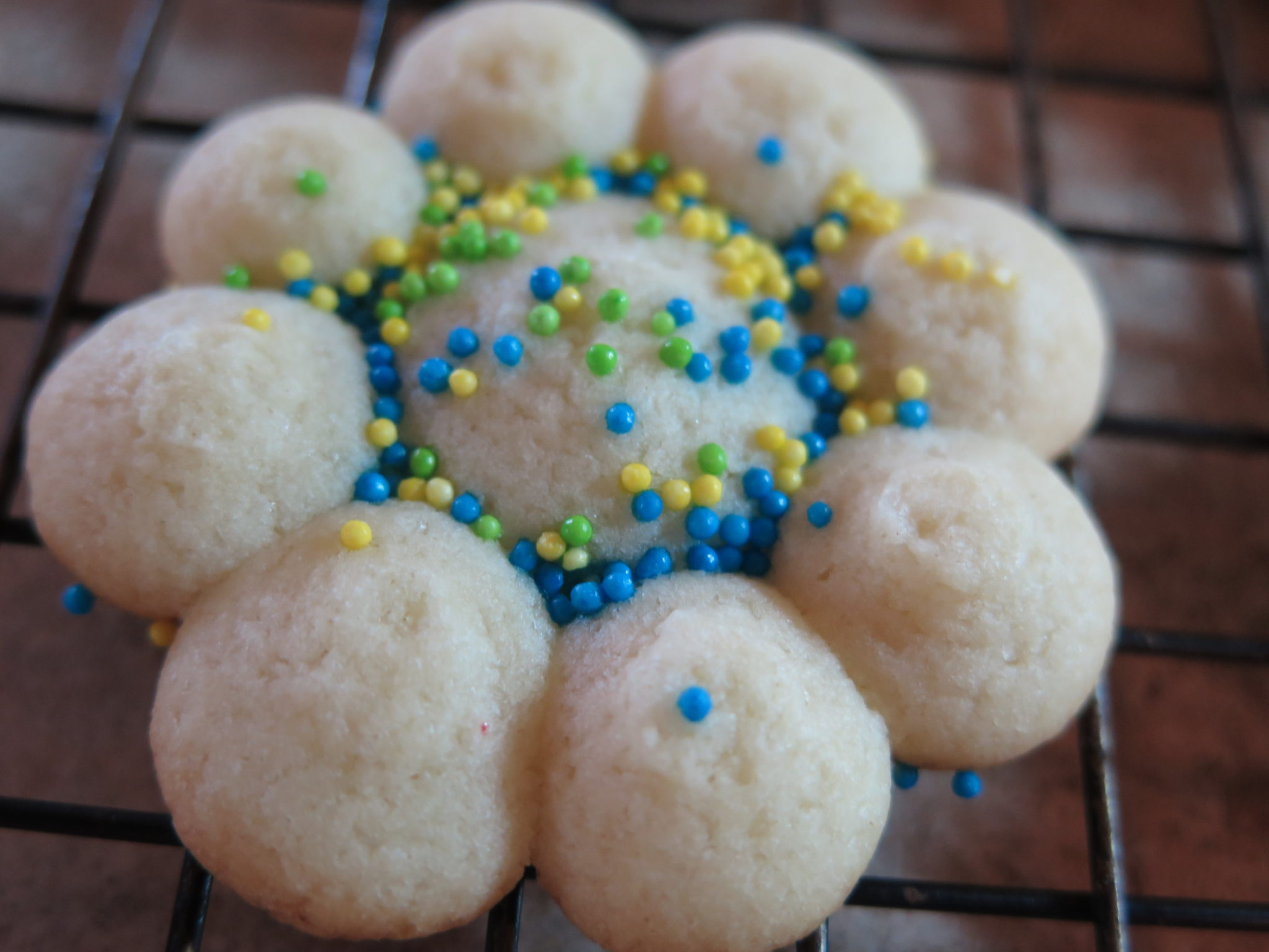 2 Best Ways to Make Pampered Chef Spritz Cookie Recipe